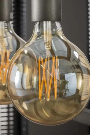 Ampoule LED filament E27 6W Ø12,5 cm Promotion