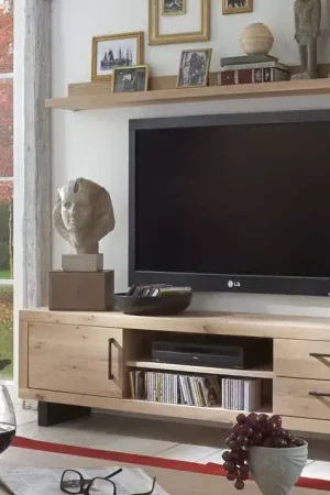Marque MEUBLE TV EN CHÊNE MASSIF VIEILLI