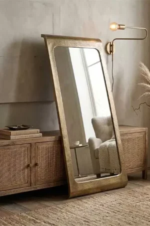MIROIR CURVE Produit De Marque