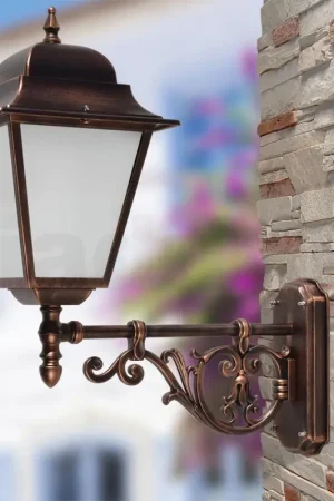 Affaire À Saisir Lampe d'extérieur en verre et aluminium en 5 finitions différentes - Alchemist