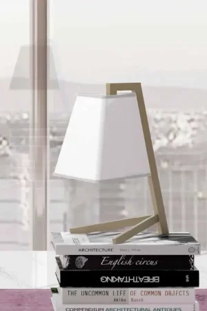 Top Vente Lampe de table avec structure en métal et tissu Made in Italy - Barton