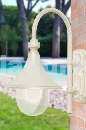 Populaire Lanterne murale d'extérieur en aluminium blanc, fabriquée en Italie, Anusca