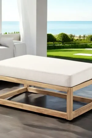 Achetez Aujourd'hui Table basse ou Pouf d'extérieur en teck naturel et coussins - Circé