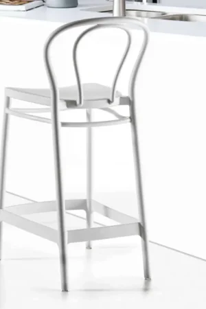 Soldes Tabouret haut en polypropylène avec repose-pieds, 4 pièces - Gaya