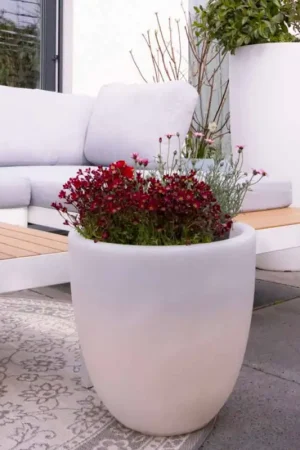 Acheter Direct Vase extérieur et intérieur lumineux design en polyéthylène coloré - Svasostar