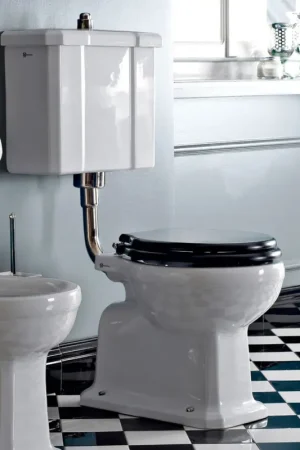 WC au sol avec cassette céramique et siège noir Made in Italy - Marwa Soldes